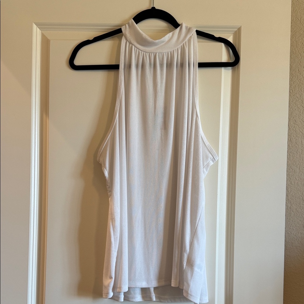 Elegant White Sleeveless Tank Top